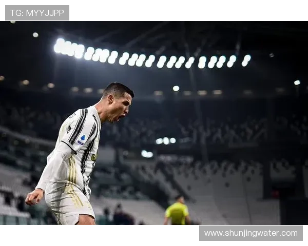 加斯佩里尼含泪离场踢门震惊众人